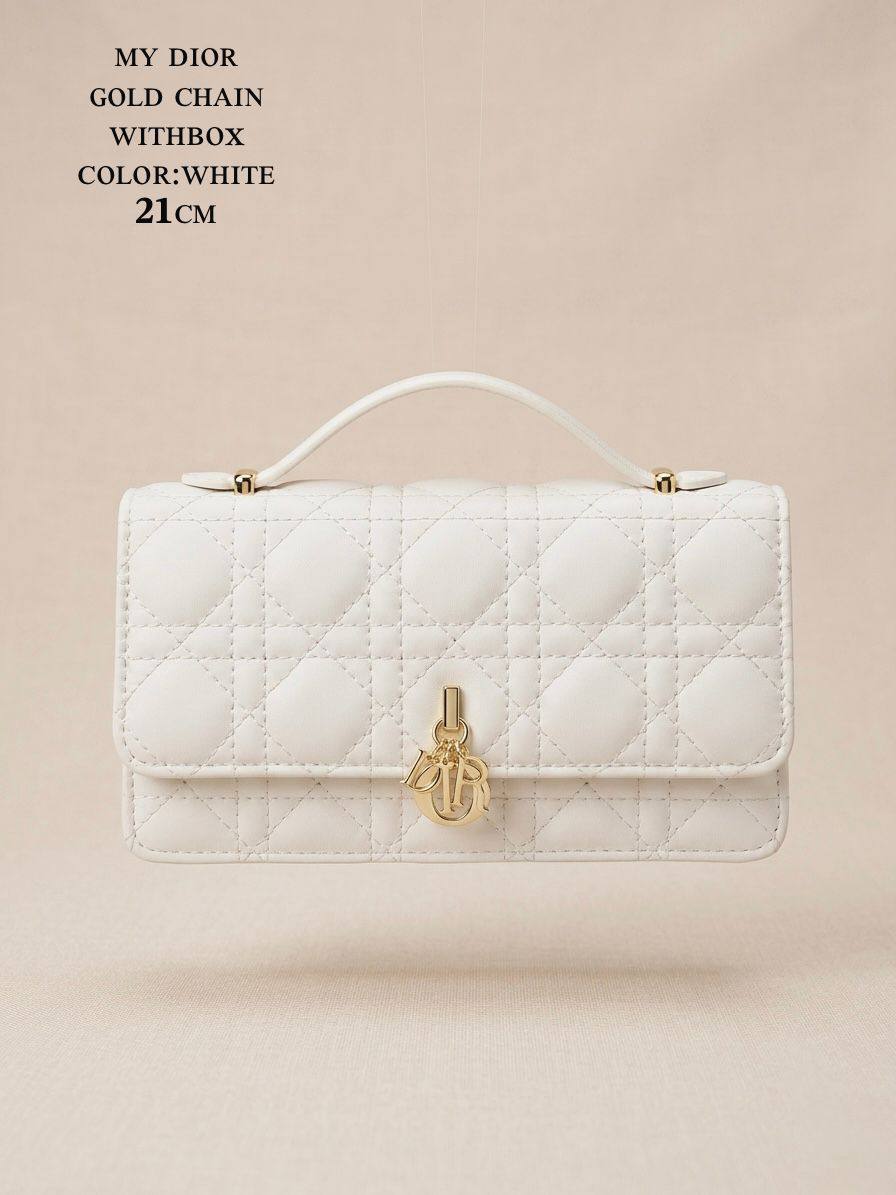 Dior
ᴍʏ ᴅɪᴏʀ ᴍɪɴɪ ʙᴀɢ
ᴛᴏᴘ ʜᴀɴᴅʟᴇ/ ɢᴏʟᴅᴇɴ ᴄʜᴀɪɴ
ᴡɪᴛʜʙᴏx
🎁🎁🎁
ʟᴀᴍʙsᴋɪɴ ᴍᴀᴛᴇʀɪᴀʟ
sɪᴢᴇ:𝟐𝟏ᴄᴍ
110 dhs✅

Zain56
♥️♥️♥️