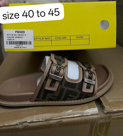 Fendi 

Size 40 to 45

100 dhs✅

Zain103
♥️♥️♥️