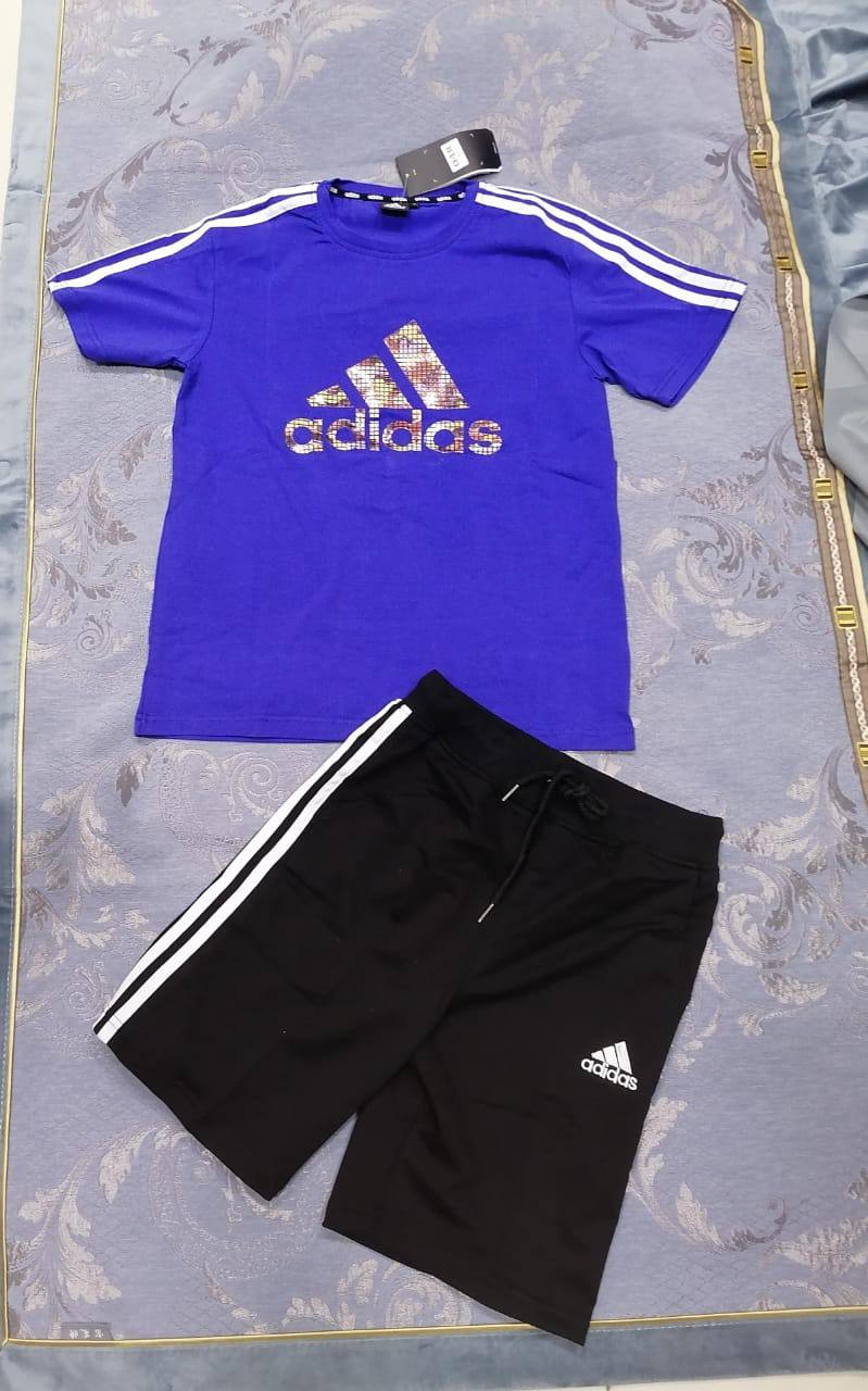 Kids tracksuit 

8 10 12 14 16 size 

75 dhs🇦🇪🇦🇪

Zain27
♥️♥️♥️