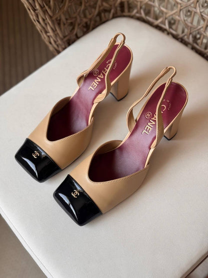 CHANEL 🤍
🤩Available new 😍😍
Size: 36 to 41
Super master quality
490 dhs✅

Zain198
♥️♥️♥️