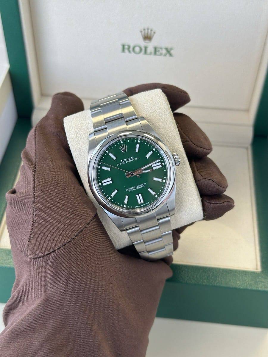 Rolex watch for men good quality 
170 dhs✅

Zain59
♥️♥️♥️