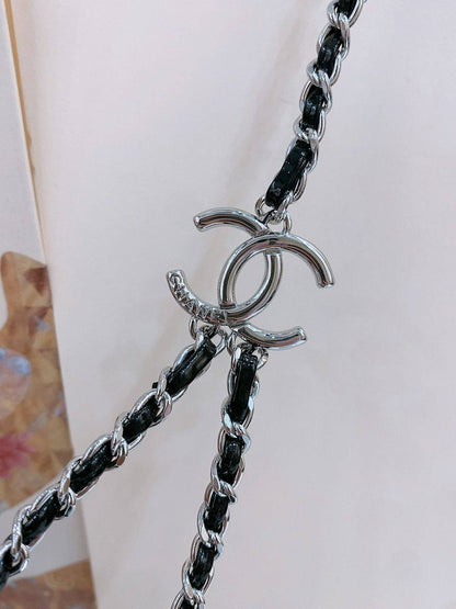 LV
💜*Master quality*💜
300 dhs🪙💚

Zain160
♥️♥️♥️