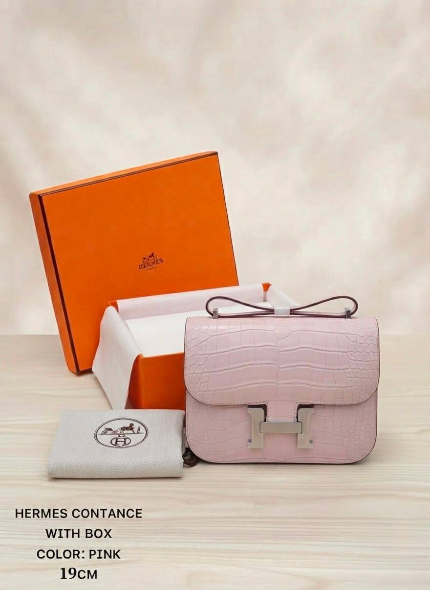 Hermes ᴄᴏɴsᴛᴀɴᴄᴇ 
ᴡɪᴛʜ ʙᴏx
ᴄʀᴏᴄᴏᴅɪʟᴇ ᴅᴇsɪɢɴ 
sɪᴢᴇ:19ᴄᴍ
100 dhs✅

Zain56
♥️♥️♥️