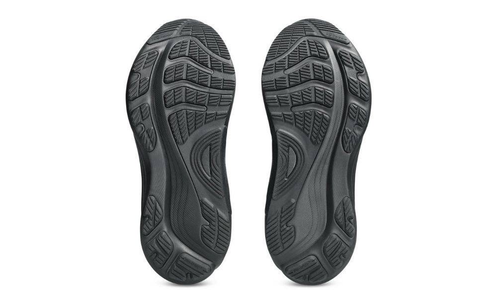 ASICS Men's Gel-Kayano 32 Running Shoes, Black 
36-45 Available 
220 dhs✅

Zain242
♥️♥️♥️