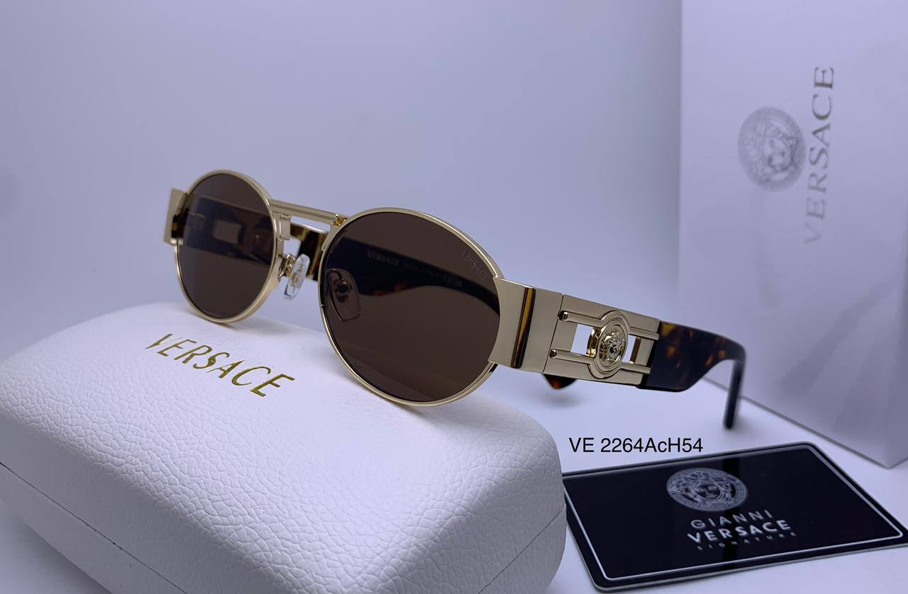Master quality 
sunglasses 
180 dhs❣️

Zain126
♥️♥️♥️