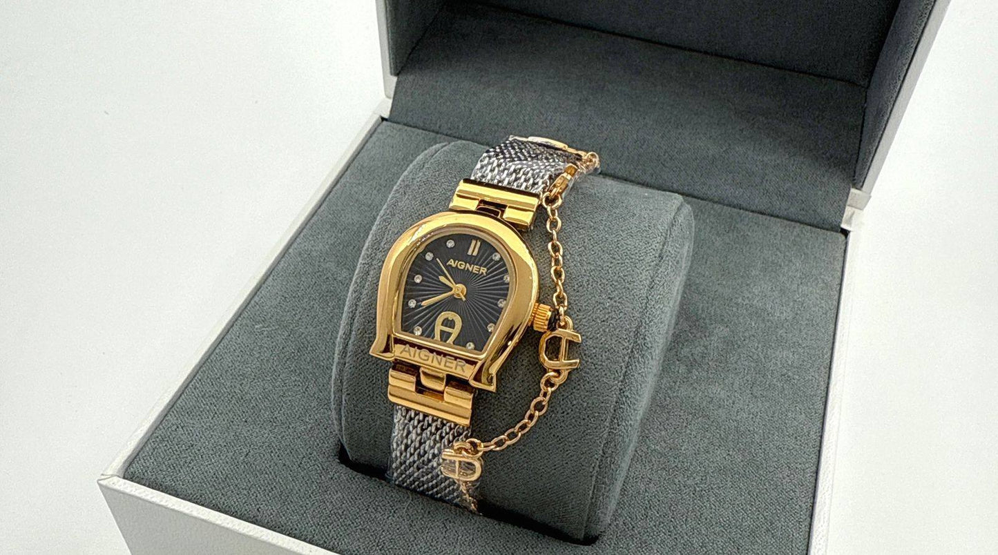 Aigner
75 dhs🪙🌨️

Zain45
♥️♥️♥️