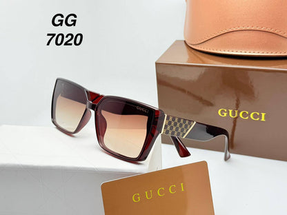 Sunglasses
70 dhs❣️

Zain126
♥️♥️♥️