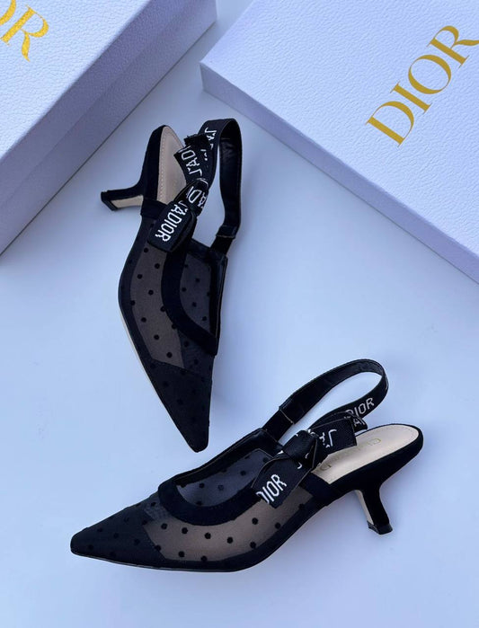 Dior 
120 dhs💓

Size 36-42

Zain55
♥️♥️♥️
