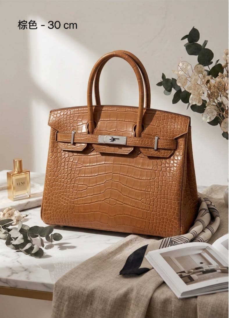 HERMES ʙɪʀᴋɪɴ
ᴄʀᴏᴄᴏᴅɪʟᴇ ʟᴇᴀᴛʜᴇʀ
sɪʟᴠᴇʀ ʜᴀʀᴅᴡᴀʀᴇ
ᴡɪᴛʜ ʟᴏɴɢ ʙᴇʟᴛ sᴛʀᴀᴘ
sɪᴢᴇ: 30 cm

120 dhs🇦🇪🇦🇪
ɢᴏᴏᴅ ǫᴜᴀʟɪᴛʏ ᴍᴀᴛᴇʀɪᴀʟ

Zain31
♥️♥️♥️