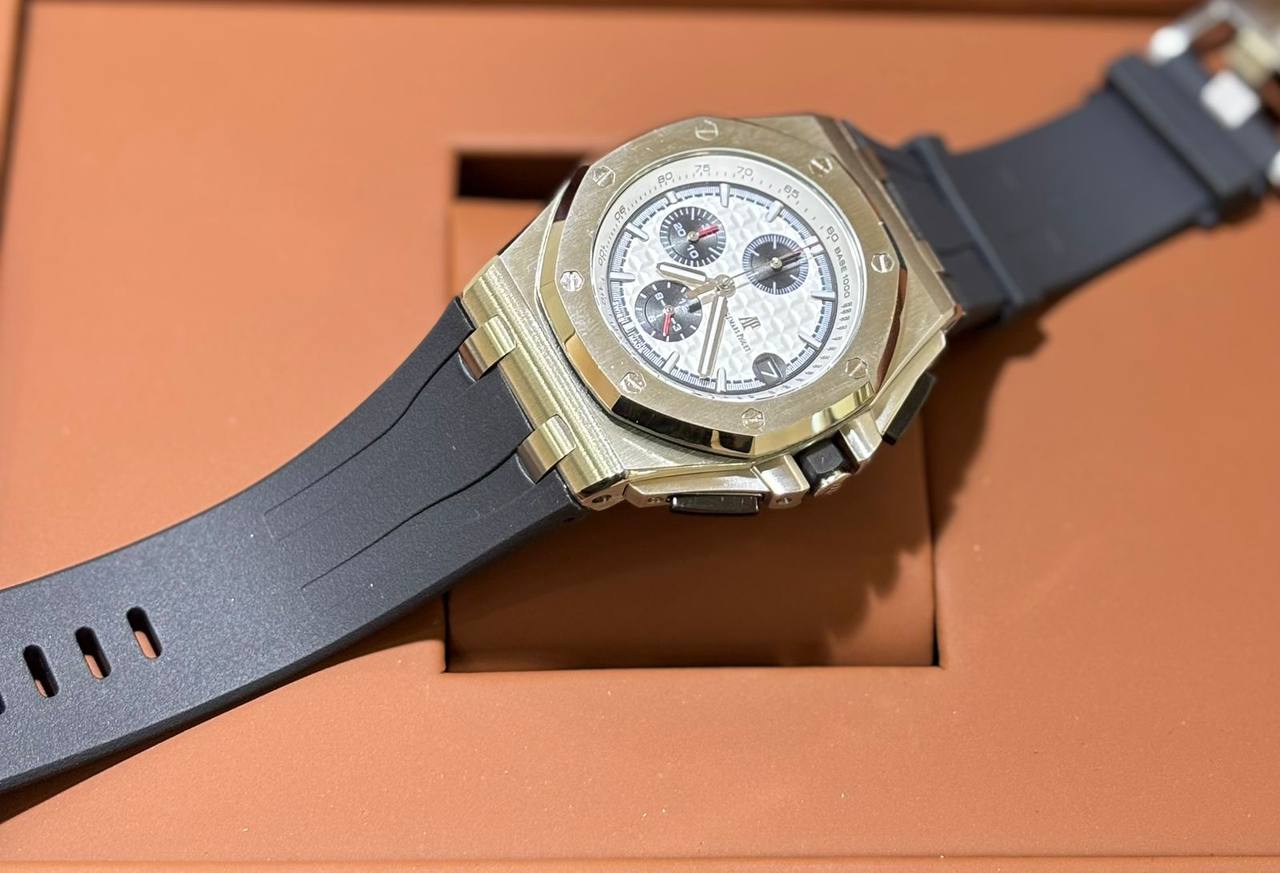 Audemars piguet for men ... automatic🌹🌹🌹

400 dhs🪙🌨️

⛔️⛔️With box
🎁🎁🎁

Zain108
♥️♥️♥️