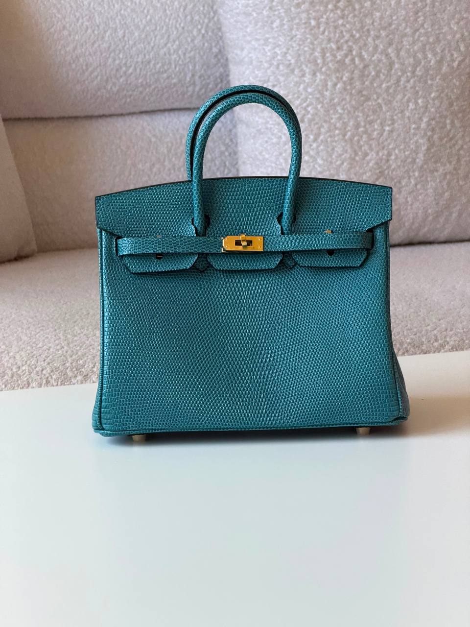 Hermes
Birkin lizard 25cm💥Master quality ✅with box📦
750 dhs✅

Zain52
♥️♥️♥️