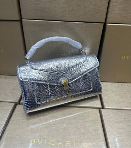 Bvlgari ❣️😊
high quality
140 dhs✅

Zain143
♥️♥️♥️