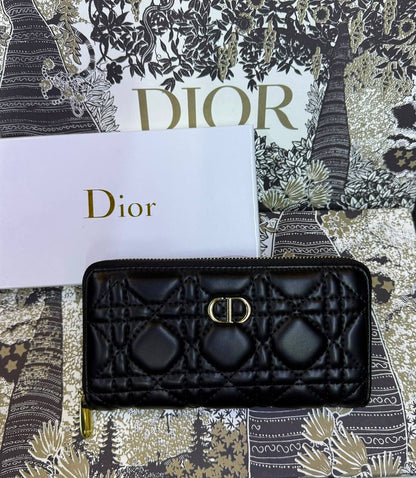 Wallets
With box
35 dhs🇦🇪🇦🇪
Good quality 👍

Zain93
♥️♥️♥️