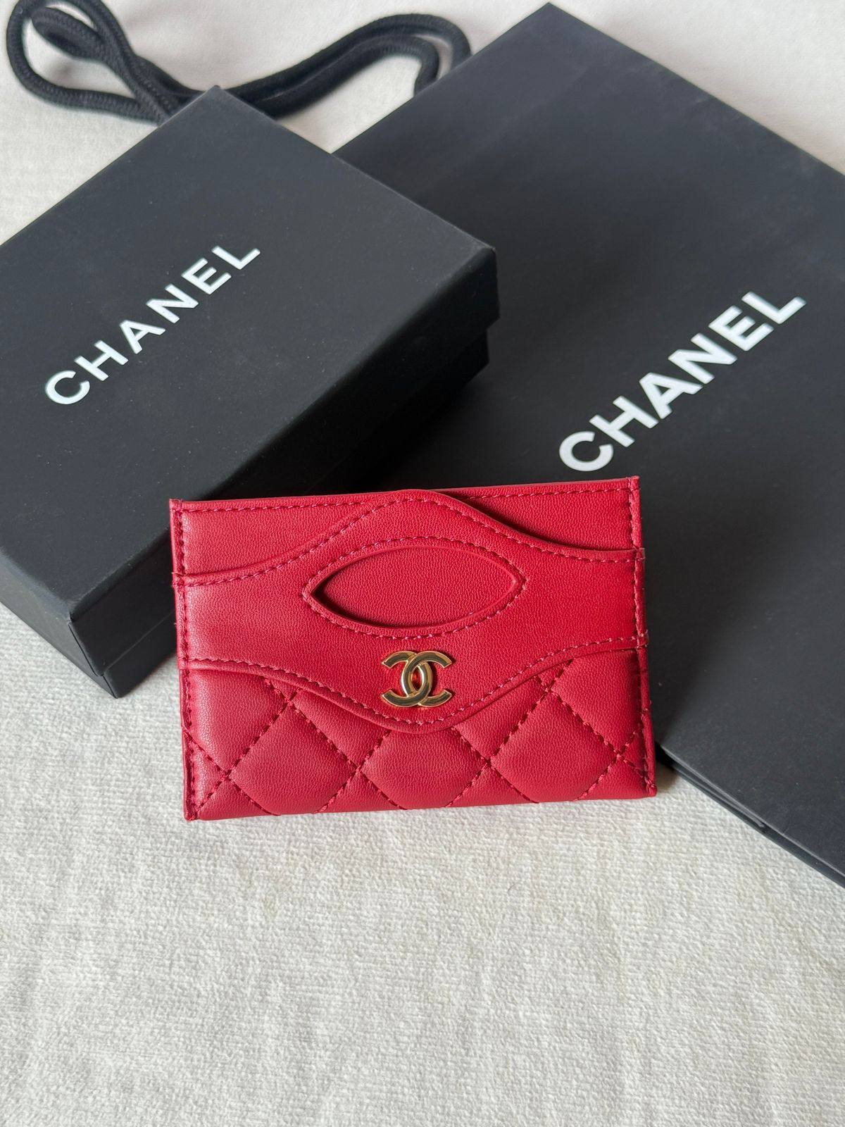 Chanel

Super master

190 dhs🇦🇪🇦🇪

Zain275
♥️♥️♥️