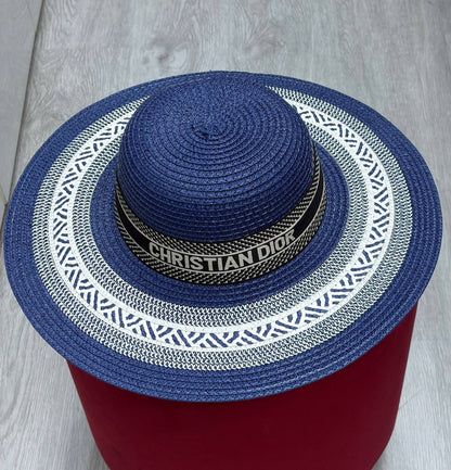 NEW BEACH HATS
230 dhs🇦🇪🇦🇪

Zain328
♥️♥️♥️