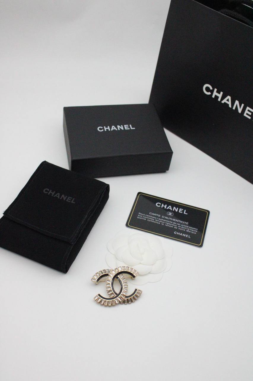 Accessories
60 dhs❤️

Zain122
♥️♥️♥️