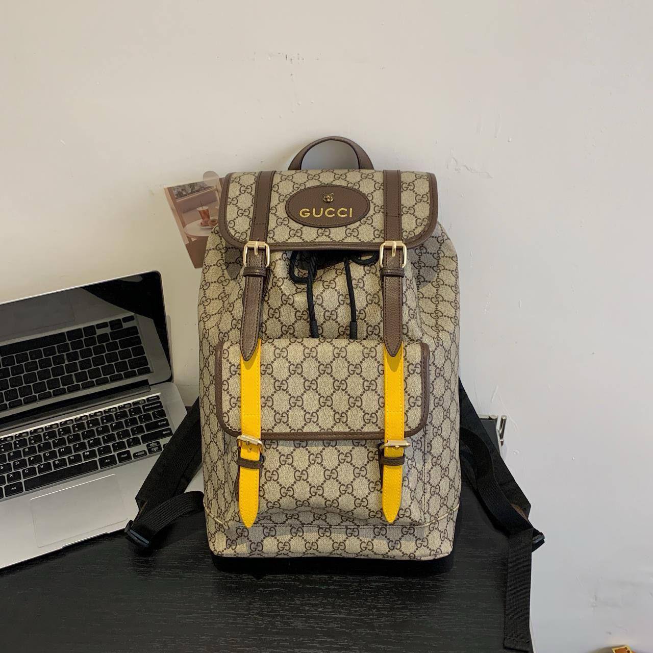 Gucci
43*35*12cm
110 dhs💓

Zain17
♥️♥️♥️
