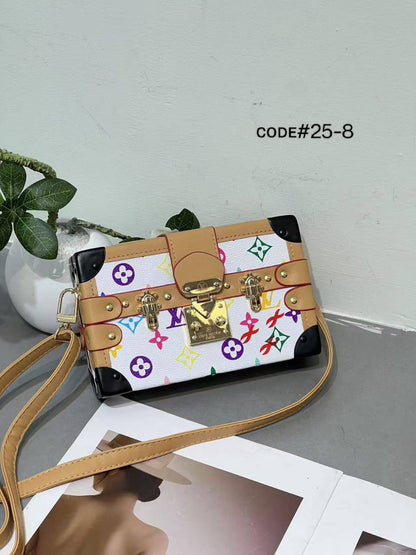 LV
ᴘᴇᴛɪᴛᴇ ᴍᴀʟʟᴇ ᴛʀᴜɴᴋ ʙᴀɢ
ᴍᴏɴᴏɢʀᴀᴍ ᴅᴇsɪɢɴ
ᴡɪᴛʜ ʟᴏɴɢ ʙᴇʟᴛ sᴛʀᴀᴘ
sɪᴢᴇ : 19.5 cm
ᴡɪᴛʜ BOX
🎁🎁🎁
75 dhs🪙🖤

Zain31
♥️♥️♥️