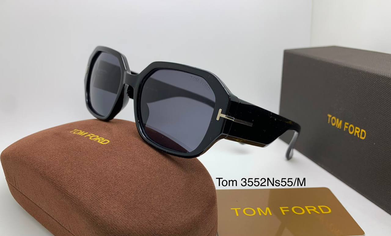 Tom Ford
70 dhs🇦🇪🇦🇪

Zain126
♥️♥️♥️