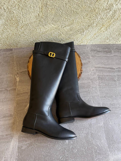DIOR ⭐️

SuperMaster Quality 💯

850 dhs🇦🇪🇦🇪

Size: 36-41💥

Zain171
♥️♥️♥️