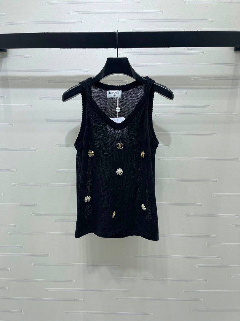 CHANEL
Women’s Knit Top
Master Quality 
SML
230 dhs✅

Zain276
♥️♥️♥️