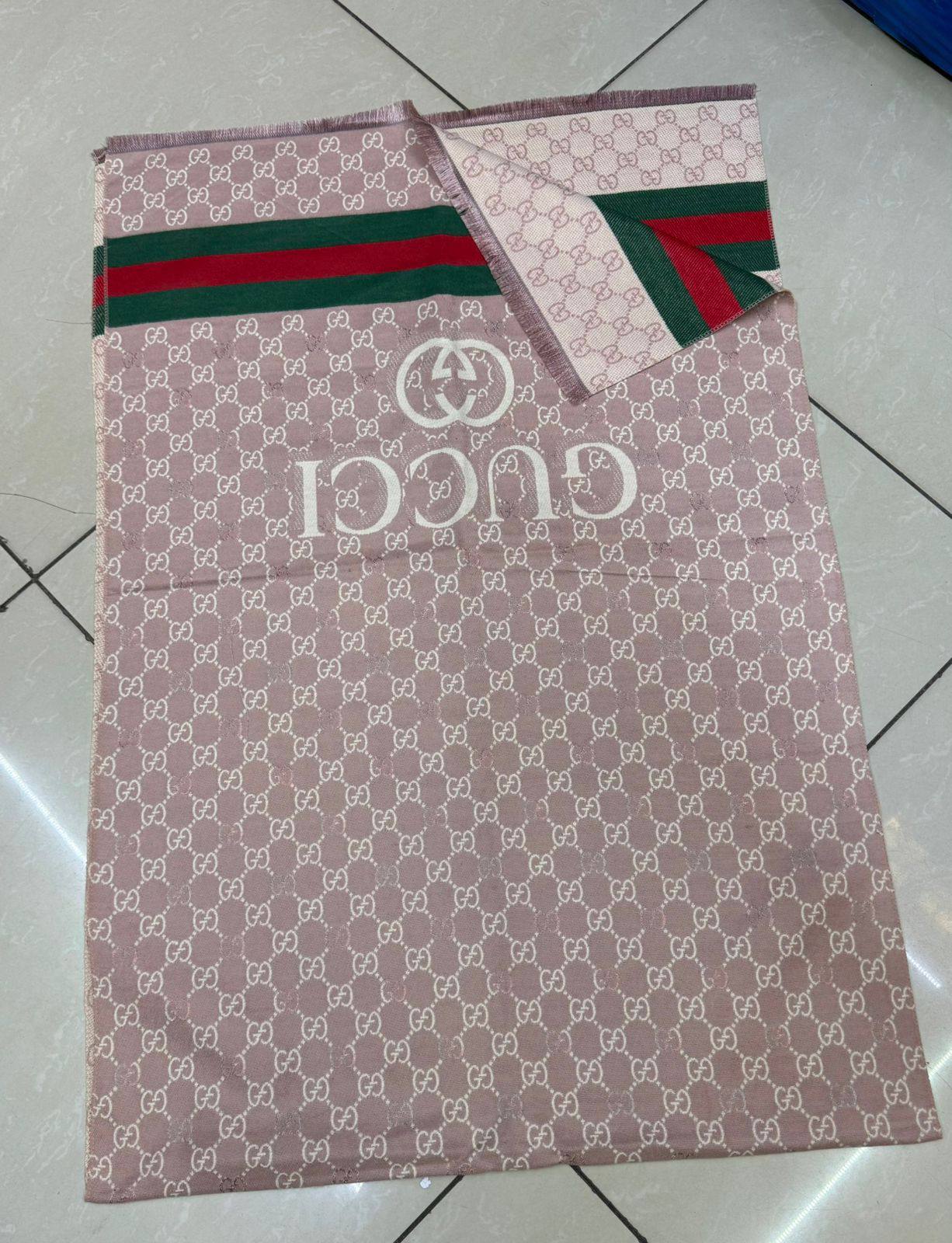 Winter scarf 
45 dhs🪙🌨️

Zain93
♥️♥️♥️