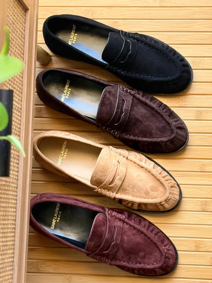 𝗬𝗦𝗟 - 𝗟𝗘 𝗟𝗢𝗔𝗙𝗘𝗥
𝗦𝗶𝘇𝗲: 𝟯𝟲 𝘁𝗼 𝟰𝟭
530 dhs❣️

Zain178
♥️♥️♥️