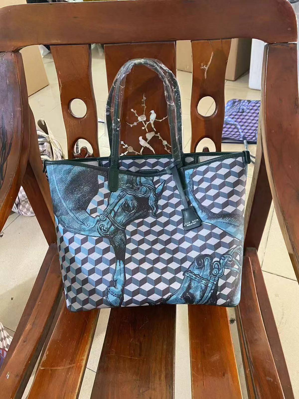 Noir

105 dhs

Zain143
♥️♥️♥️