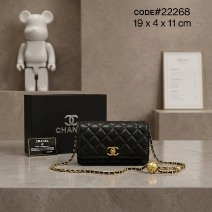 Chanel  ᴡᴀʟʟᴇᴛ ᴏɴ ᴄʜᴀɪɴ
ǫᴜɪʟᴛᴇᴅ ᴄᴀʟғsᴋɪɴ ʟᴇᴀᴛʜᴇʀ
ᴡɪᴛʜ ᴘʀᴇss ʙᴀʟʟ ᴀᴅᴊᴜsᴛᴀʙʟᴇ
ɢᴏʟᴅ ᴄʜᴀɪɴ ʟᴏɴɢ sᴛʀᴀᴘ
sɪᴢᴇ : 19 cm
ᴡɪᴛʜ BOX
🎁🎁🎁

90 dhs✅

Zain31
♥️♥️♥️