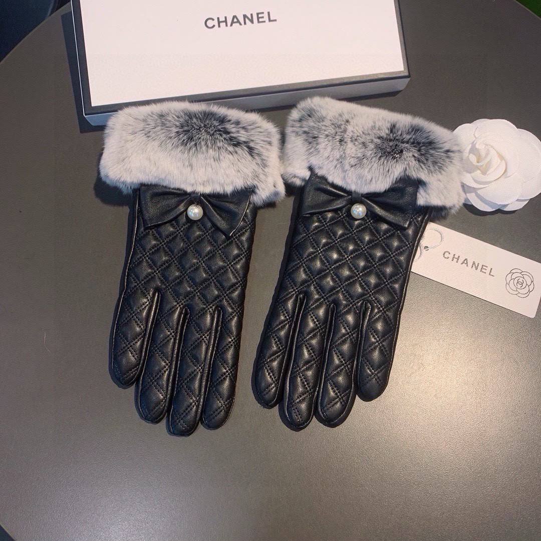 CHANEL GlOVES
VVIP QUALITY
WITH ORRIGINAL BOX
320 dhs🇦🇪🇦🇪

Zain281
♥️♥️♥️