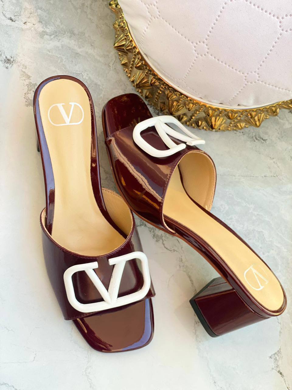 Valentino 
Size: 37 to 41
150 dhs🇦🇪🇦🇪

Zain180
♥️♥️♥️