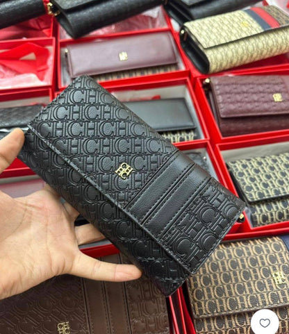 CH
90 dhs✅
SIZE：small
Good-quality 

with box
🎁🎁🎁

Zain35
♥️♥️♥️