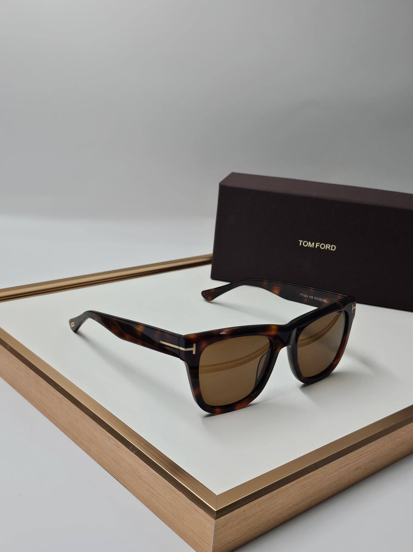 Tom Ford - Cartier
Super master quality 💯
For Price 👇 WhatsApp✅
0568585901 
0507557372
0552275751 Owner Zain 👌

Zain281
♥️♥️♥️