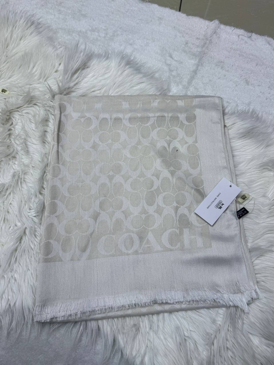 Cotton scarf 
40 dhs🌺

Zain93
♥️♥️♥️
