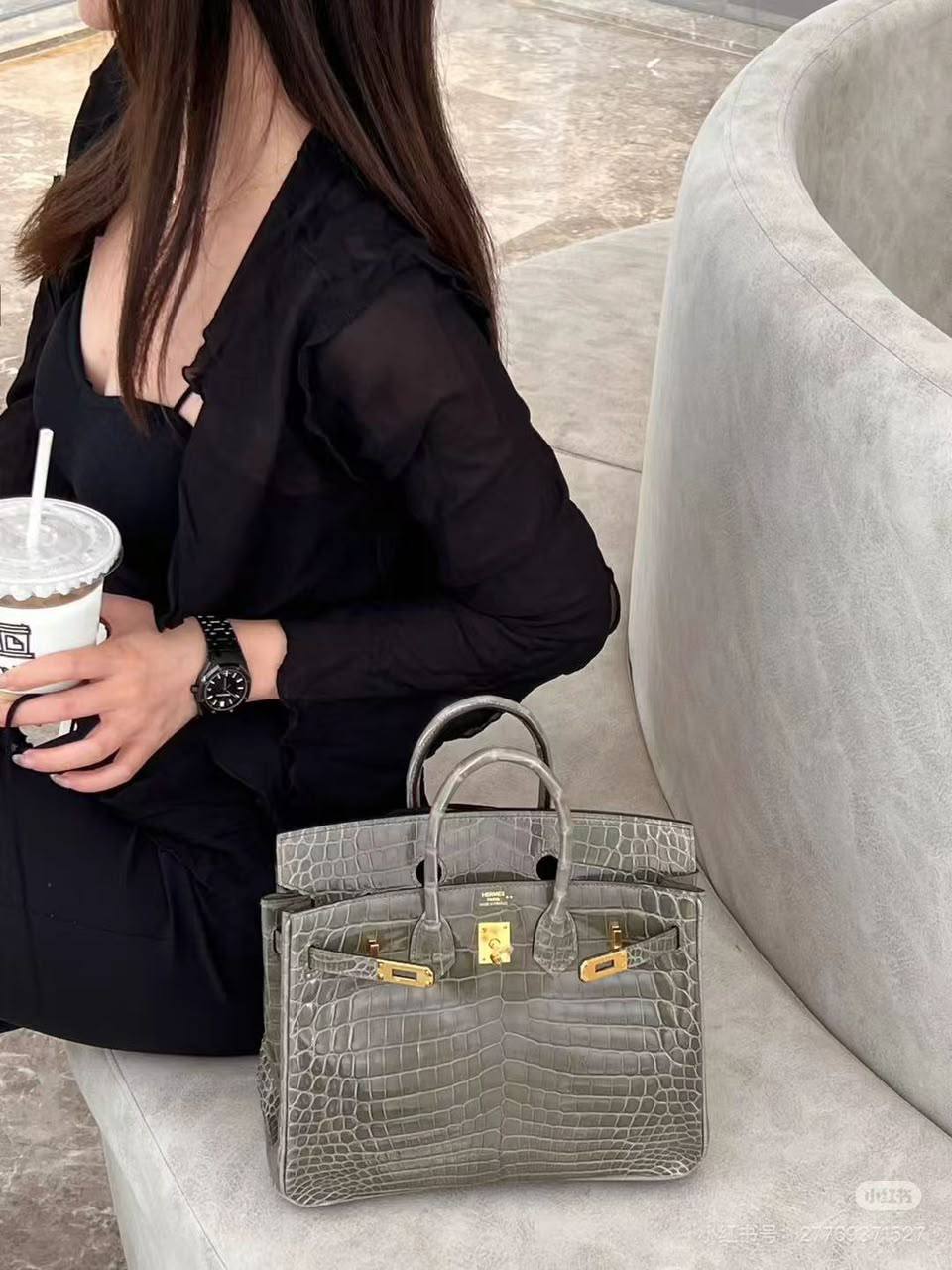 Hermes

440 dhs🇦🇪🇦🇪

Zain153
♥️♥️♥️