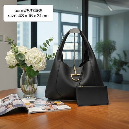 GUCCI sᴏғᴛʙɪᴛ ᴍᴀxɪ
ʜᴏʙᴏ sʜᴏᴜʟᴅᴇʀ ᴛᴏᴛᴇʙᴀɢ
ɢʀᴀɪɴʏ  ʟᴇᴀᴛʜᴇʀ ᴍᴀᴛᴇʀɪᴀʟ
ɢᴏʟᴅ ʜᴀʀᴅᴡᴀʀᴇ
sɪᴢᴇ : 43 cm ( ʟᴀʀɢᴇ )

90 dhs✅

Zain31
♥️♥️♥️
