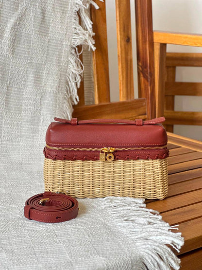 Loro Piana L19 Wickers
*Summer Colors🌞*
*Available Again✨*
*VIP Quality💕*
For Price 👇 WhatsApp✅
0568585901 
0507557372
0552275751 Owner Zain 👌

Zain317
♥️♥️♥️