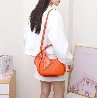 Hermes
115 dhs✅
23cm

Zain161
♥️♥️♥️