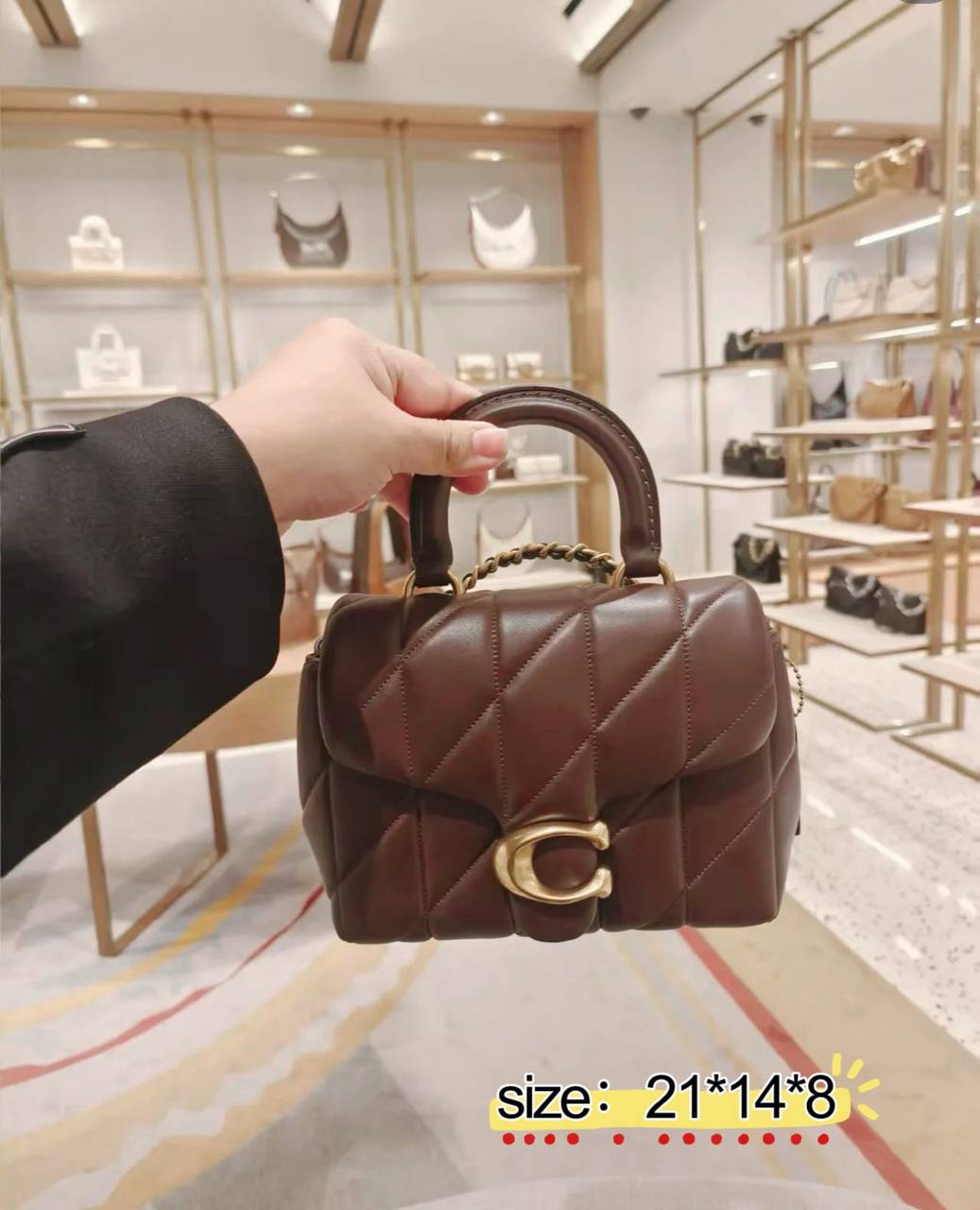Coach
✨✨NEW ✨✨
95 dhs🪙🌨️
with box.
🎁🎁🎁

Zain38
Zain12
♥️♥️♥️