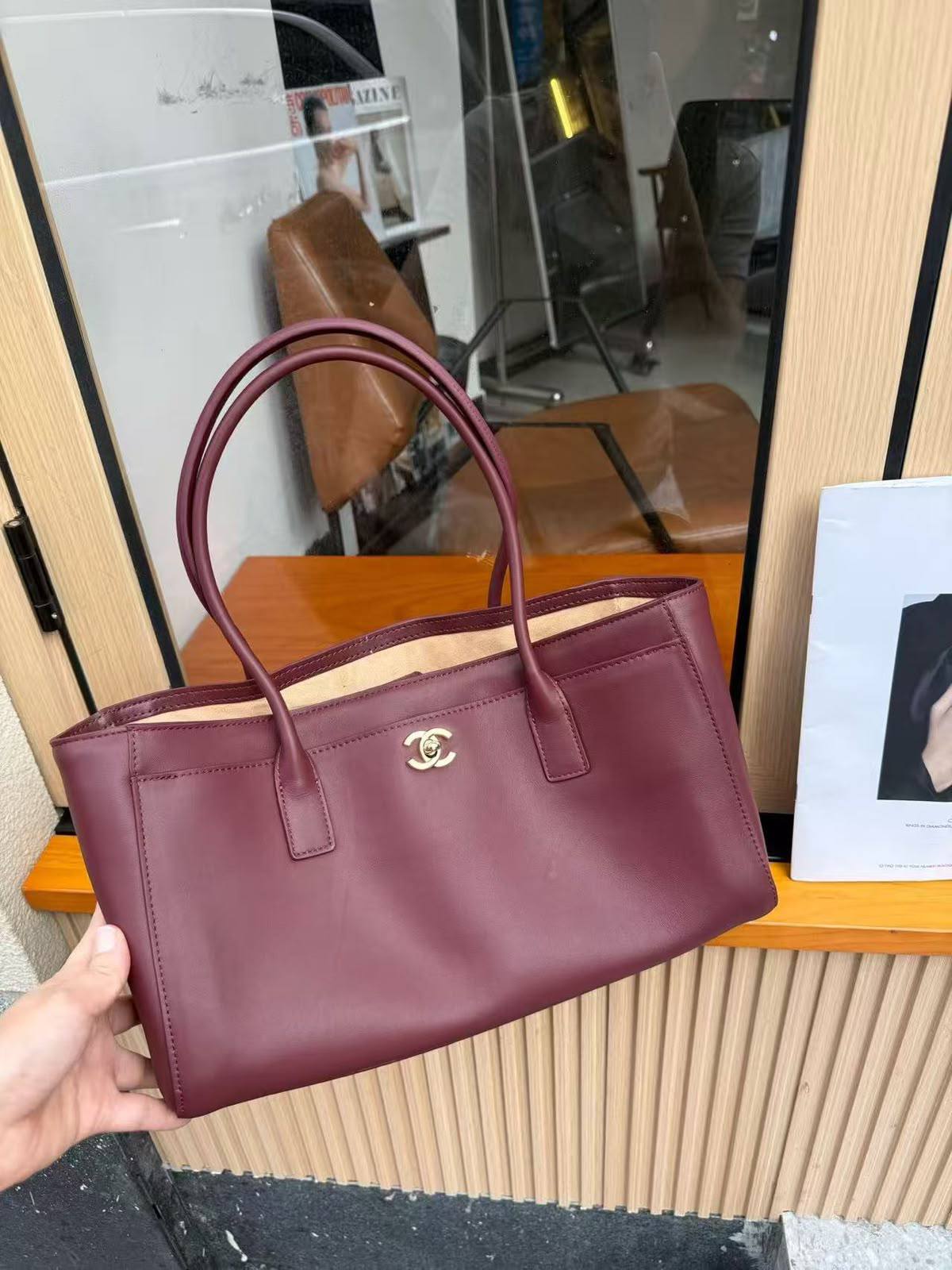 Chanel
Mastser✅✅
310 dhs🇦🇪🇦🇪

Zain153
♥️♥️♥️