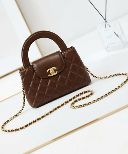 Chanel
Master 🌺
220 dhs✅

Zain134
♥️♥️♥️