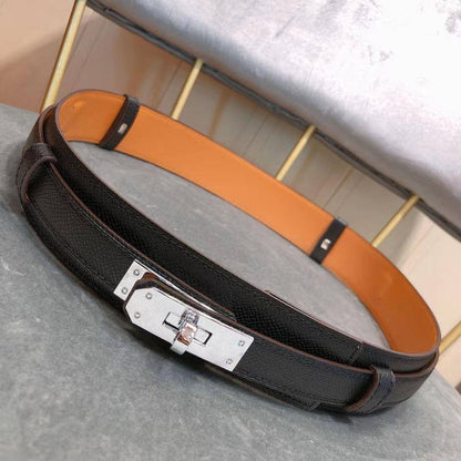 💞*Hermes*💞
💞*Available Again*💞
300 dhs🪙🌨️

Zain164
♥️♥️♥️