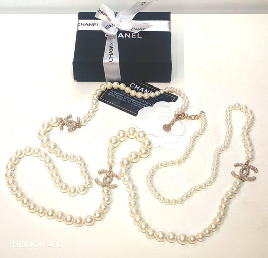 Chanel
150 dhs💓

Zain122
♥️♥️♥️