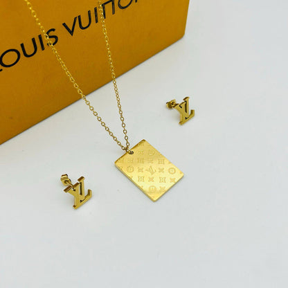 New arrival branded set of 2,  stainless steel Color not going 
40 dhs❣️

Zain243
♥️♥️♥️