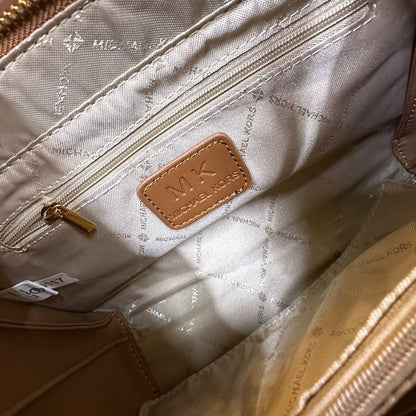 MK 

NEW CAME 

HIGH QUALITY 
115 dhs🇦🇪🇦🇪

Zain39
♥️♥️♥️