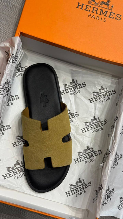 Hermes

40 to 45

105 dhs🇦🇪🇦🇪

Zain183
♥️♥️♥️