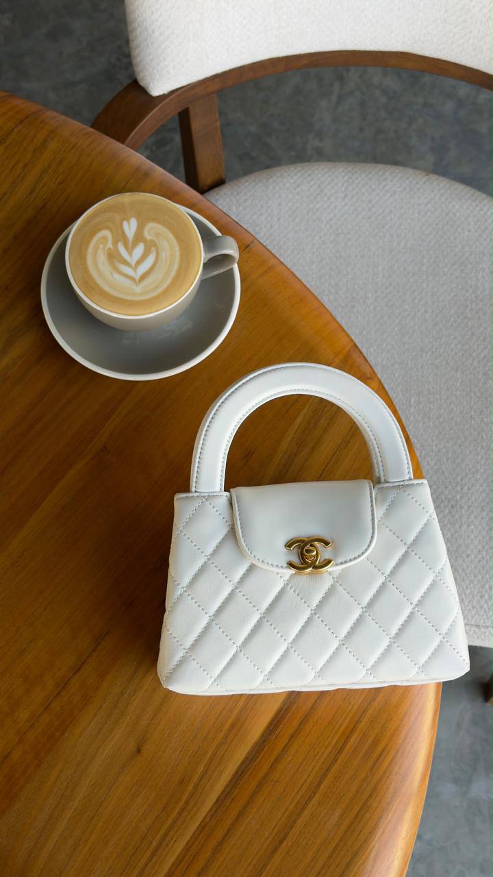 New collection ⚜️
CHANEL 💚
VIP quality 💎
Chanel kelly bag ✨
Size : 19 cm
For Price 👇 WhatsApp✅
0568585901 
0507557372
0552275751 Owner Zain 👌

Zain336
♥️♥️♥️