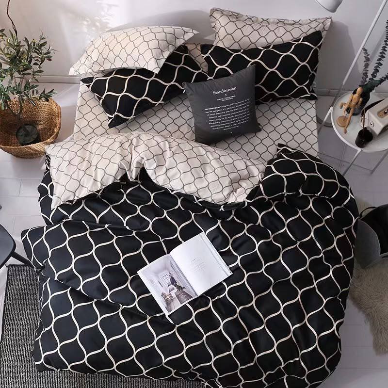 Comfort set
💛Single 4pcs set
1 comfort 
1 bedsheets 
2 pillowcases 
100 dhs🇦🇪🇦🇪

Zain99
♥️♥️♥️
