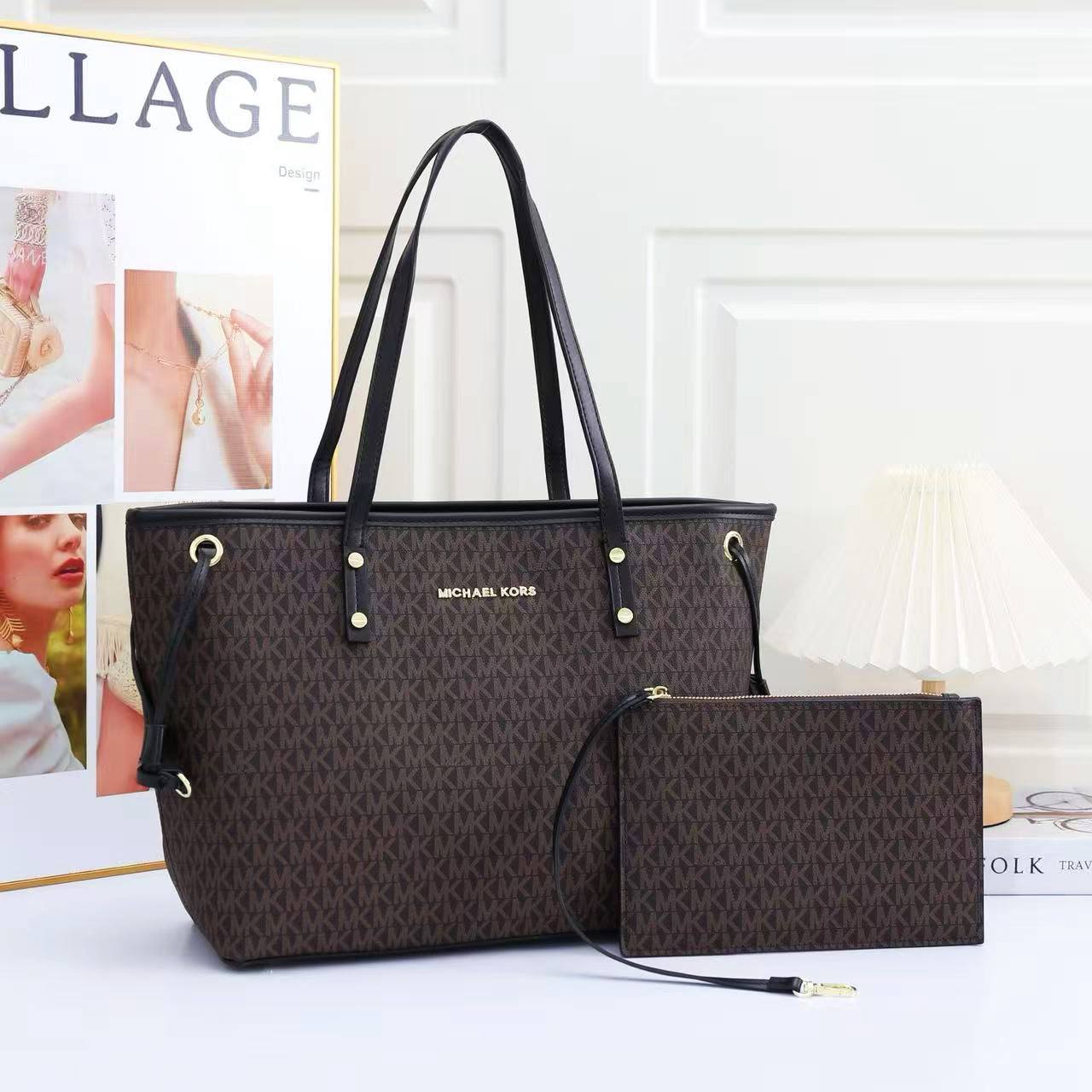 MK 
GOOD QUALITY 
WITH POUCH  
110 dhs🇦🇪🇦🇪

Zain39
♥️♥️♥️