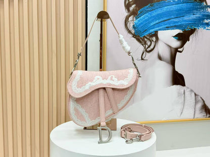 NEW❣️❣️❣️
Master Bags ++++
For Price 👇 WTSP Text Zain 0568585901

Zain153
♥️♥️♥️